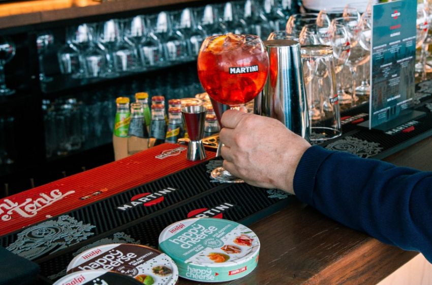  Con Happy Cheerse Inalpi ripensa il rito dell’aperitivo